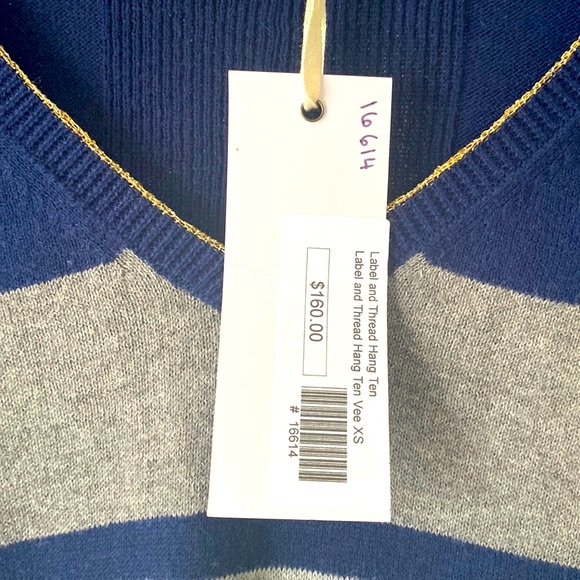 L+T Label and Thread hang ten v neck sweater NWT - Picture 4 of 9